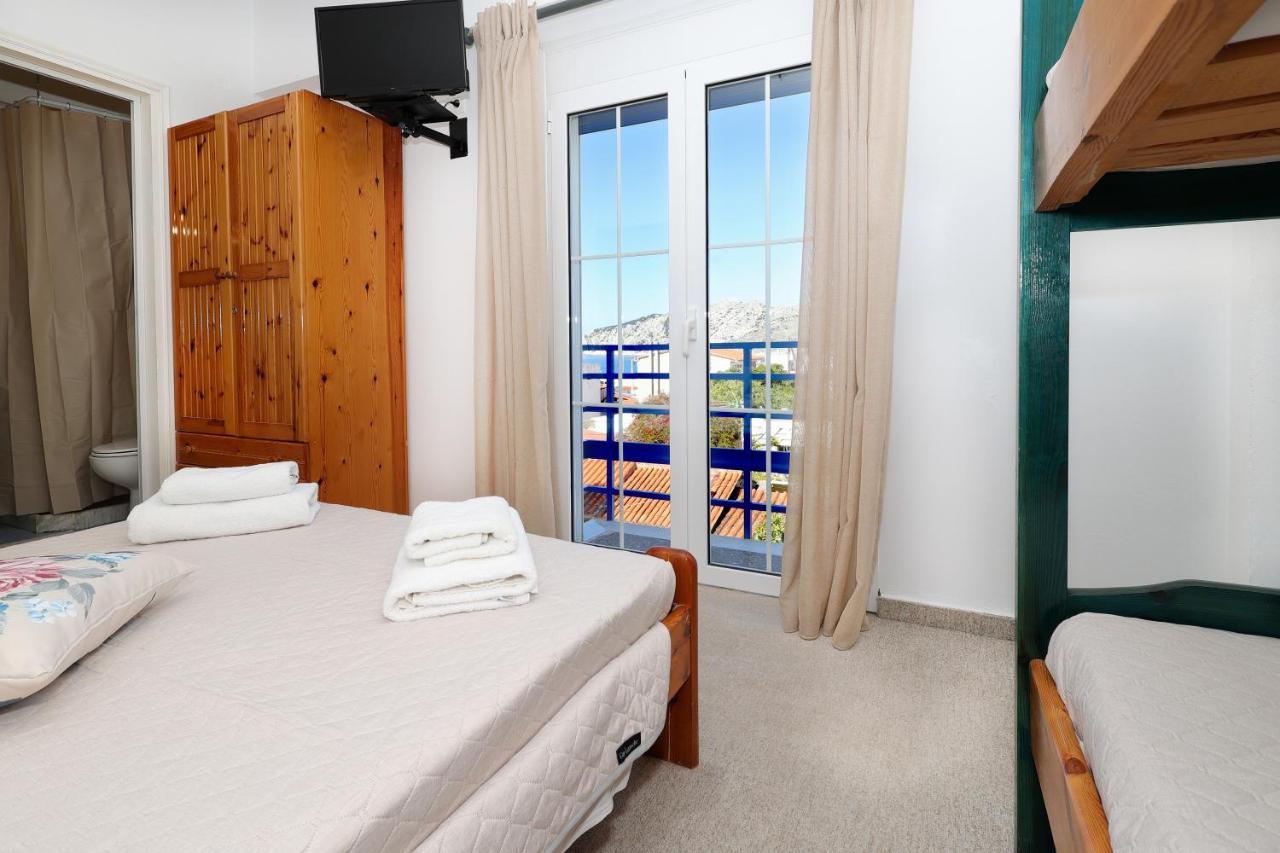 Hotel Hippocampus Perdika  Esterno foto