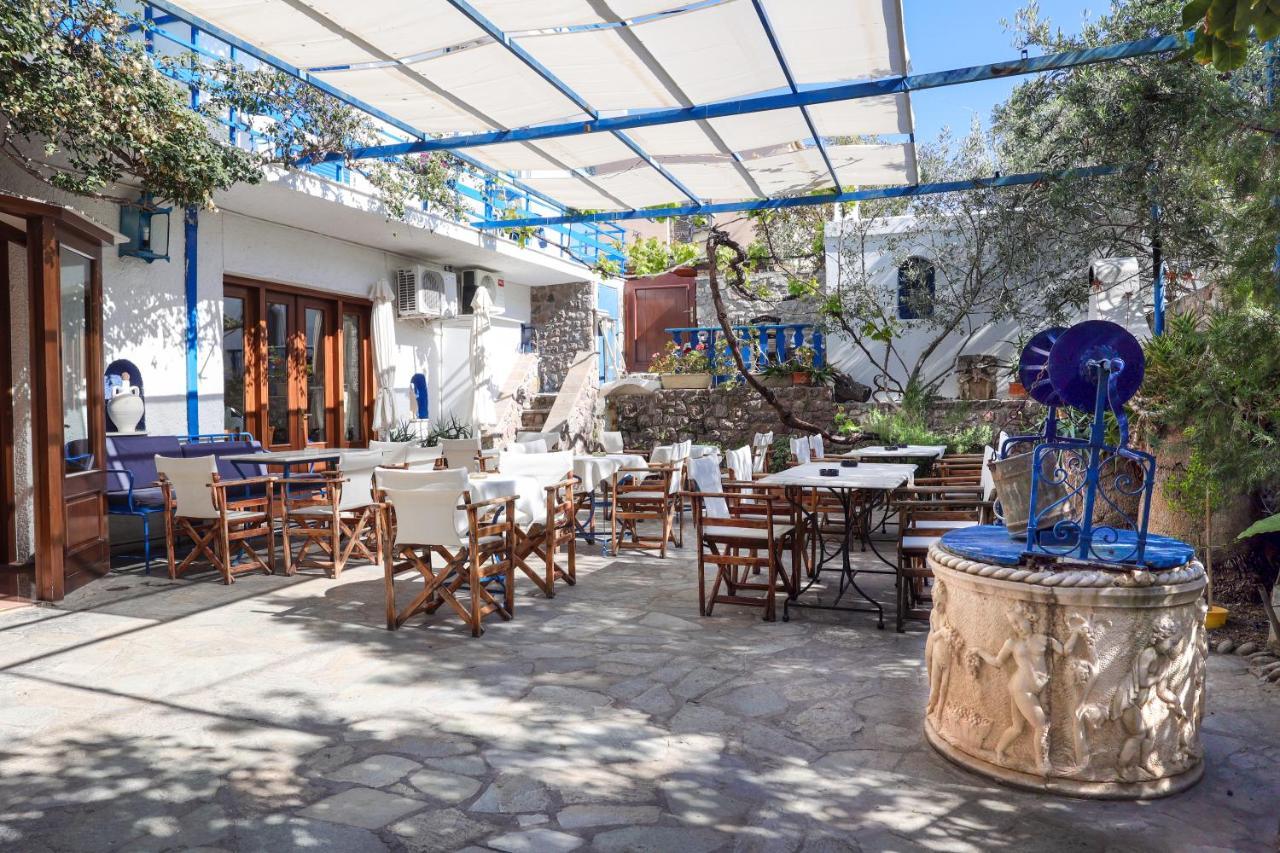 Hotel Hippocampus Perdika  Esterno foto